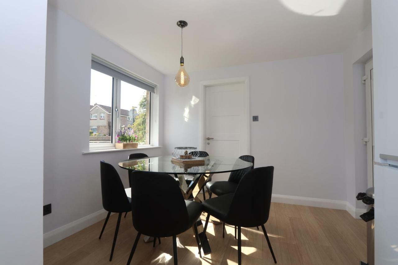 Dunfermline - Luxury 3 Bedroom 2 Bathroom Detached House With Garden 외부 사진